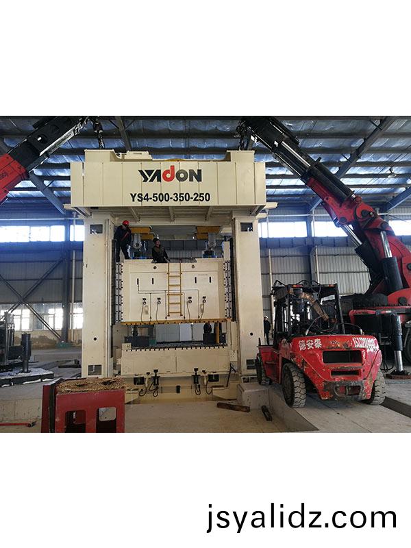 大型衝牀拆裝(zhuang)，重(zhong)型設備安裝