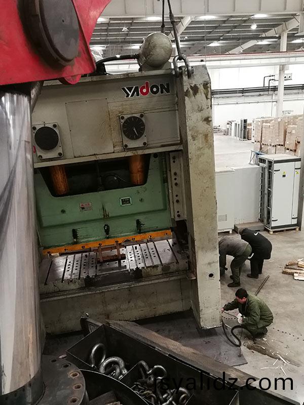 大型衝牀拆裝，重(zhong)型(xing)設備安裝(zhuang)