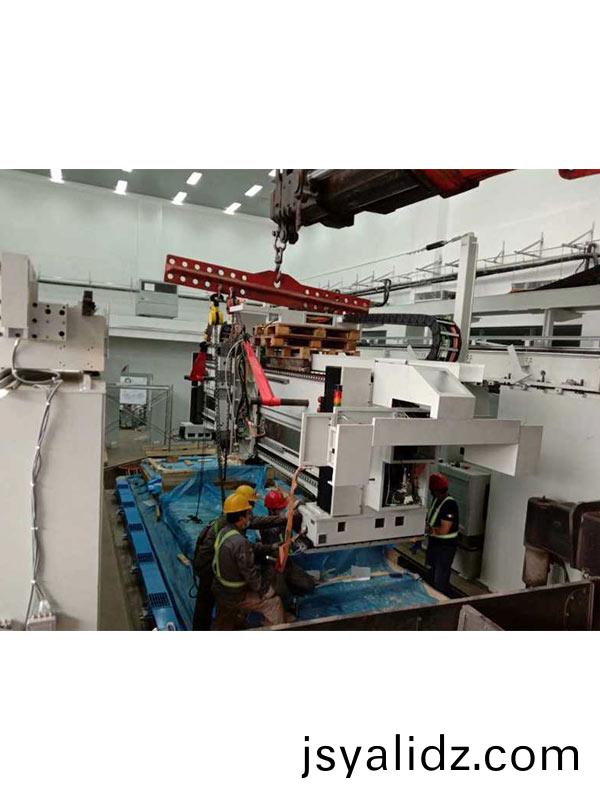 龍門設備(bei)安裝